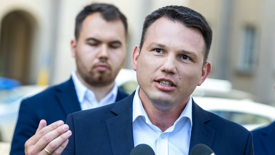 Mocny wpis Mentzena. "Nasz rząd frajerów"