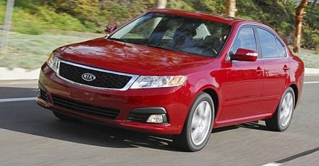 Nowy Jork: Kia Magentis po liftingu
