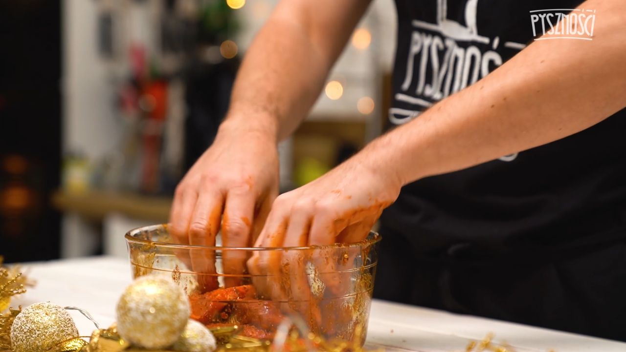 Marinating pork neck