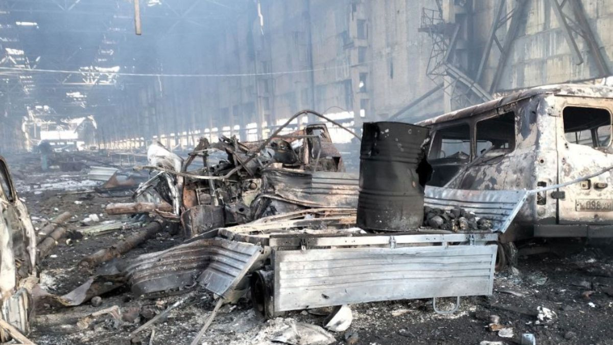 Efekt ataku ukraińskich dronów "Baba Jaga"