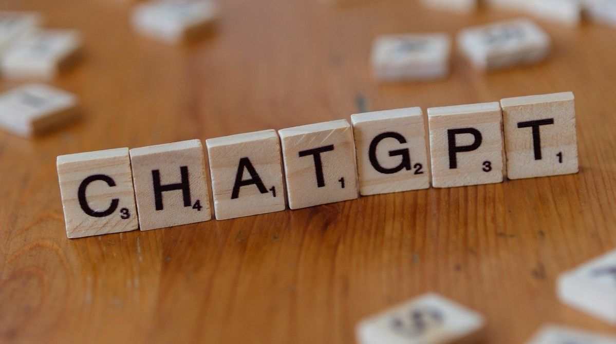 Amerykanom zaczyna się nudzić ChatGPT? Analiza danych aplikacji