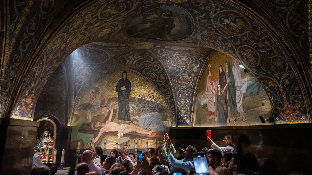 Bazylika Grobu Pańskiego
 w Jerozolimie