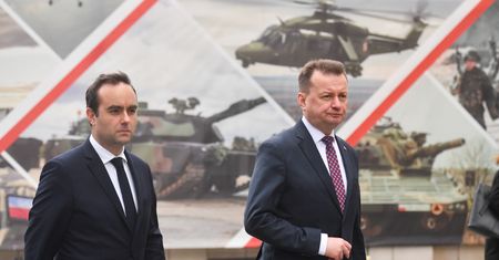 Jest umowa z Francją. Chodzi o dostawę satelitów do Polski