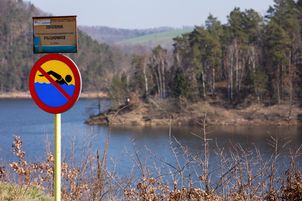 Remont zapory doprowadził do masowego śnięcia ryb. Zawiadomiono prokuraturę