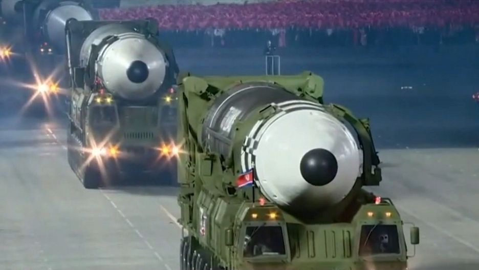Korea Północna pokazała nowe pociski balistyczne