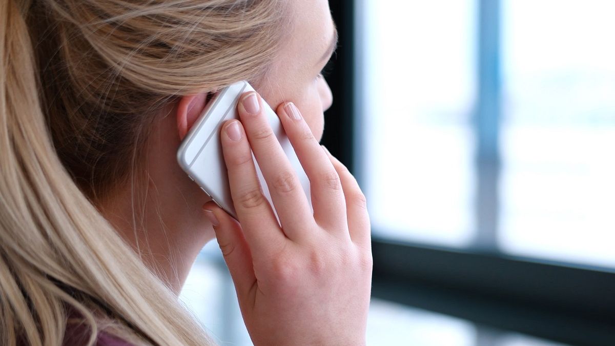 Jest prosty sposób, by telemarketerzy przestali dzwonić.