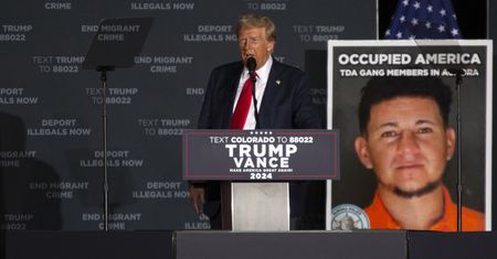 Trump obiecuje "wyzwolić Amerykę". Sięgnie po ustawę z 1798 r.