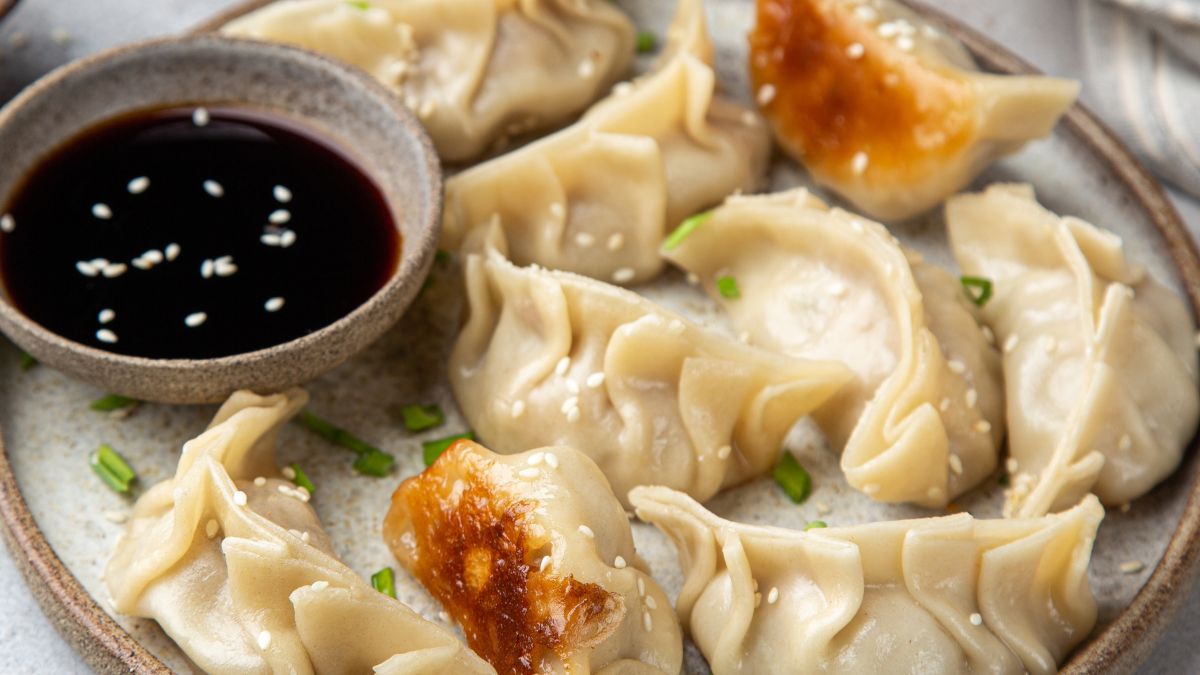 Domowe pierożki gyoza