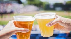 Bardziej szkodliwe niż wódka. Polacy piją litrami, a wątroba cierpi