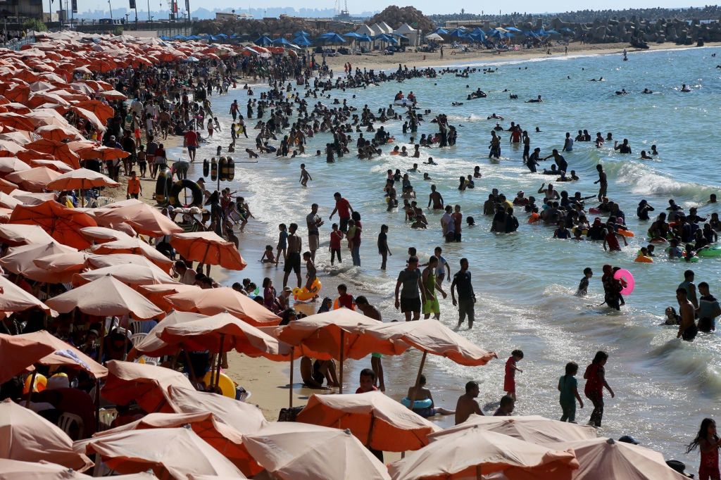 Plaże Aleksandrii przyciągają turystów