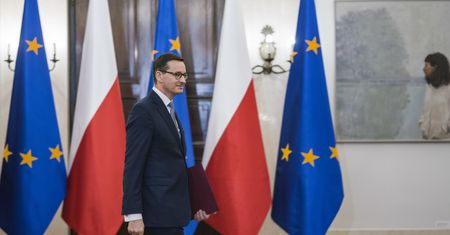 Koronawirus a Wigilia. Premier zapowiada Konwój Wsparcia Seniorów