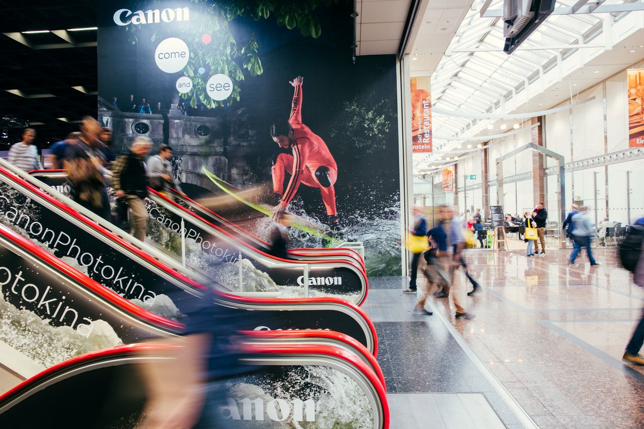 Targi Photokina 2016 pokazały, że branża fotograficzna się nie kończy, a jedynie zmienia na lepsze