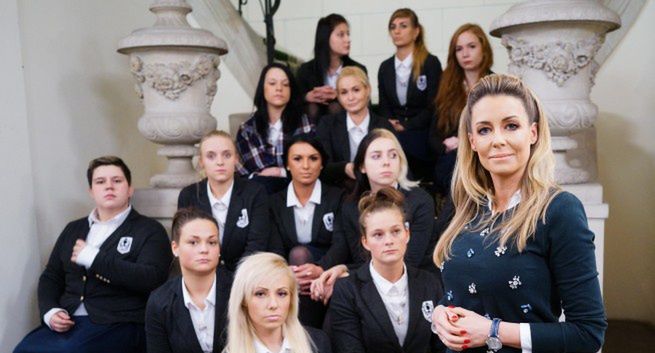 „Projekt Lady”, „Dom marzeń”, „Polowanie na mieszkanie” i nowe odcinki „Na Wspólnej” latem w TVN