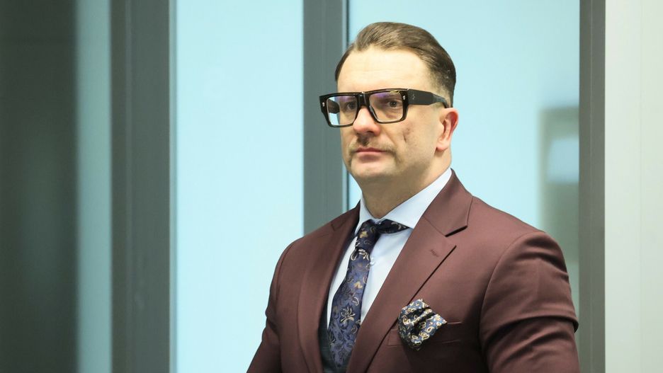 Komisja regulaminowa ws. Mateckiego
Fot. Wojciech Olkusnik/East News, Warszawa, 05.03.2025. 30. posiedzenie Sejmu X kadencji. Sejmowa Komisja Regulaminowa, Spraw Poselskich i Immunitetowych. Rozpatrzenie wniosku Prokuratury Krajowej o wyrazenie zgody na pociagni?cie do odpowiedzialnosci karnej oraz zatrzymanie i tymczasowe aresztowanie posla Dariusza Mateckiego.
N/z: posel PiS Lukasz Mejza
Wojciech Olkusnik