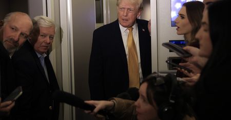 Trump grozi interwencją w Kolumbii i Meksyku. Chce dostępu do ropy