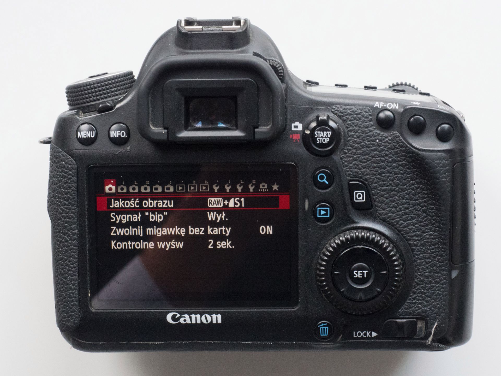 Canon EOS 6D Mark II - test następcy popopularnej pełnoklatkowej lustrzanki 100