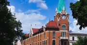 Kraków: Sala Mehoffera i wnętrza Domu pod Globusem zostały otwarte dla zwiedzających. Kiermasz książek potrwa cały dzień