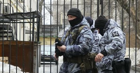 Służby Putina pobiły żonę dyplomaty. Skandal w Moskwie