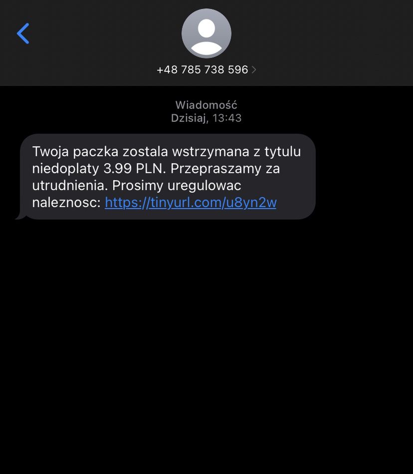 Fałszywy SMS o paczce