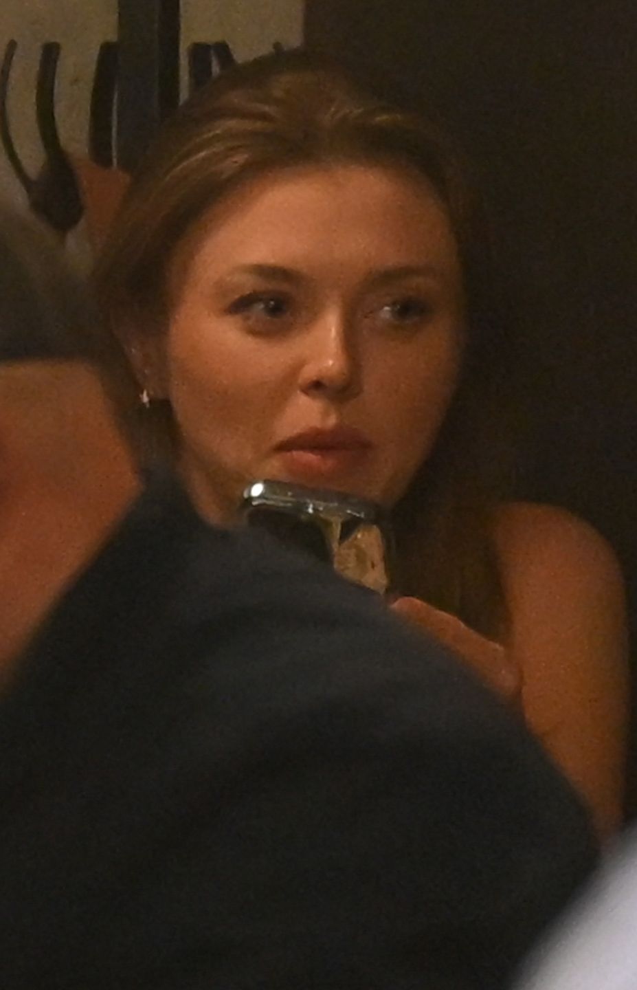Joanna Opozda na spotkaniu ze znajomym