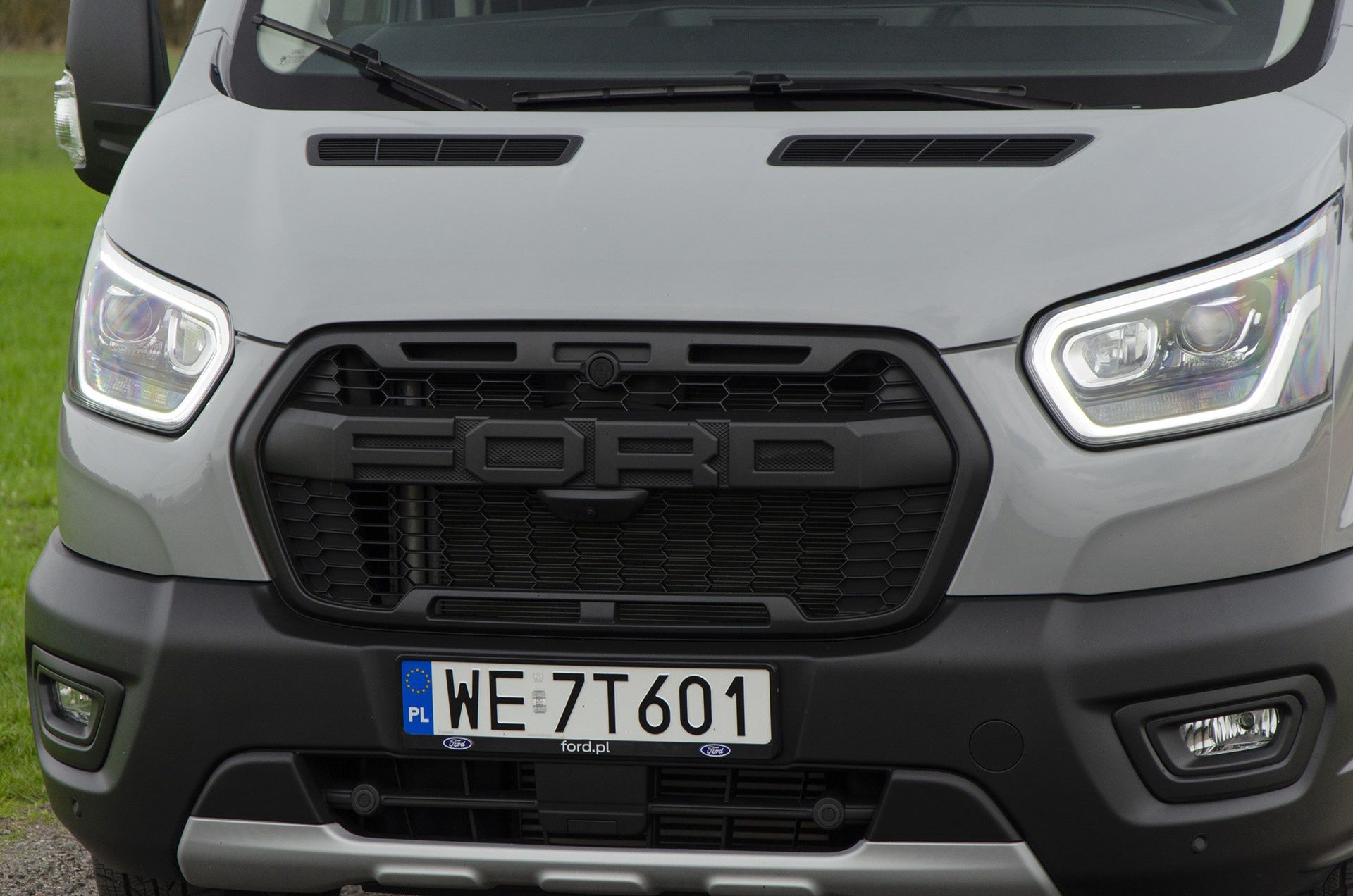 Ford Transit Trail (2023)