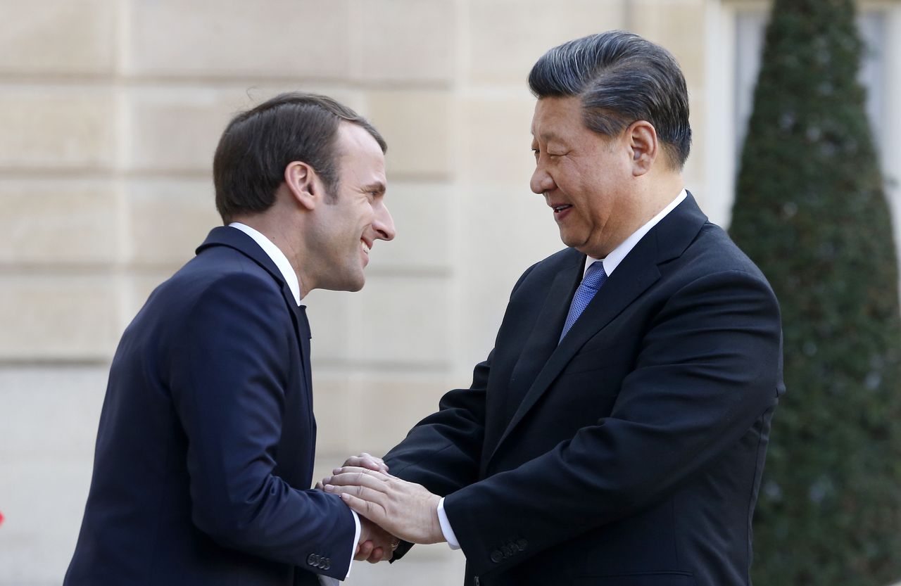 The President of France Emmanuel Macron will host Xi Jinping in Paris.