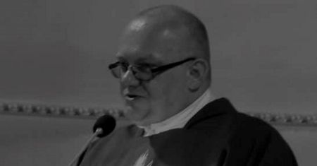 Siostra zakonna znalazła ciało na plebanii. Nie żyje ks. Marcin Gruszka