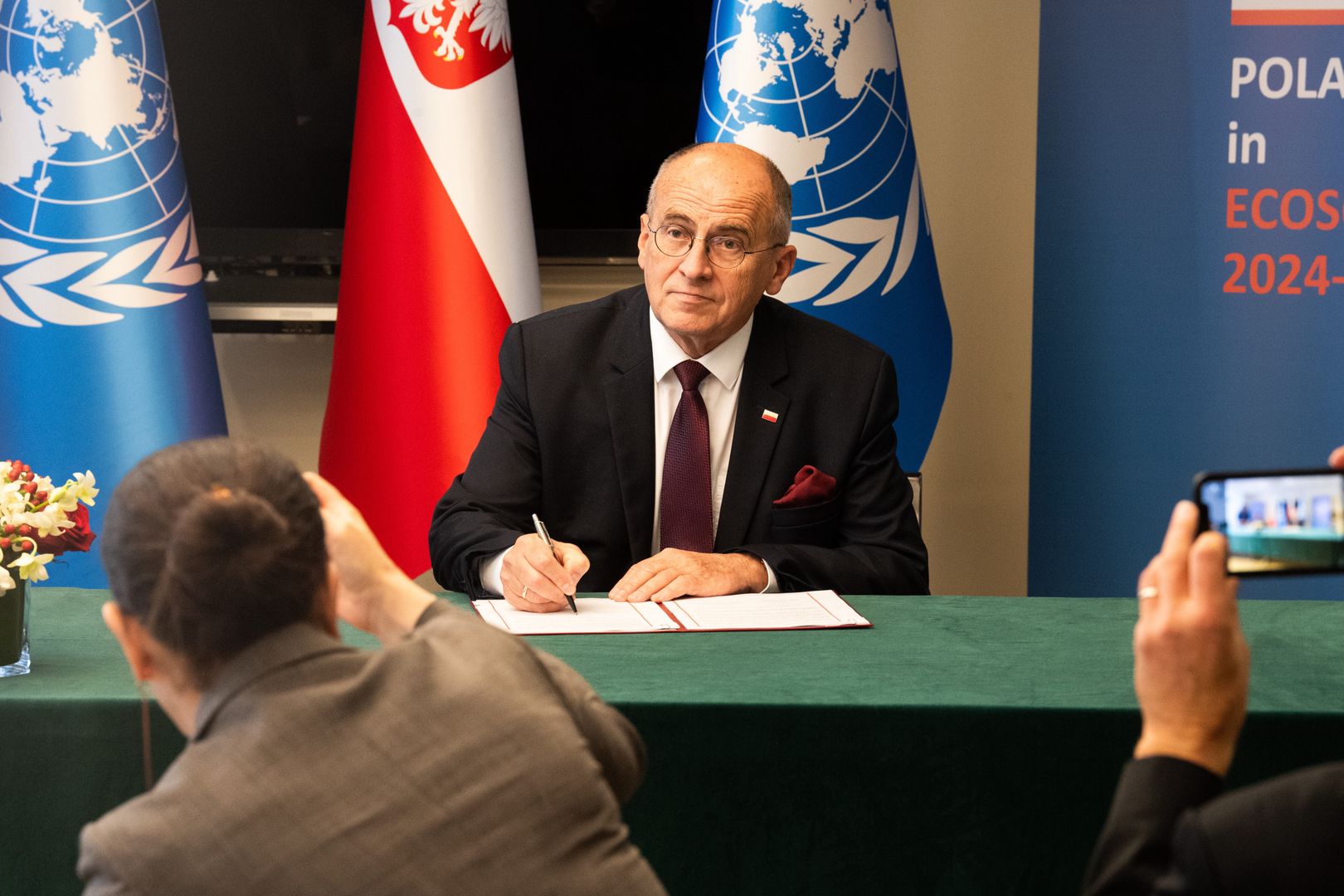 Nowe fakty w aferze wizowej. Rau: od ponad roku wiedziałem o działaniach służb