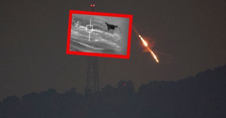 Spektakularne nagranie. Pokazali, jak odparli atak irańskich dronów