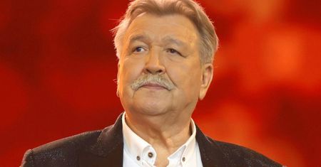 Andrzej Rybiński jest zdruzgotany wysokością emerytury. "Nie starczyłoby na wykarmienie kotów"