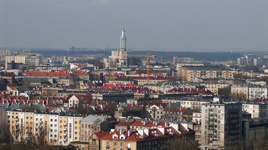 Garaż z trumnami w centrum Białymstoku 