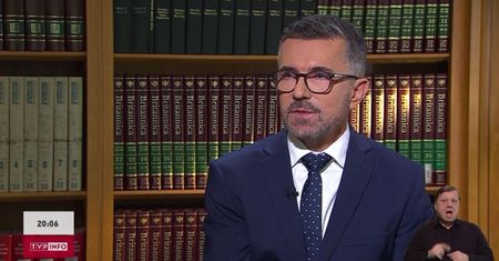 Fala komentarzy po wywiadzie Zbigniewa Łuczyńskiego z Szymoną Hołownią. Padły porównania do Holeckiej