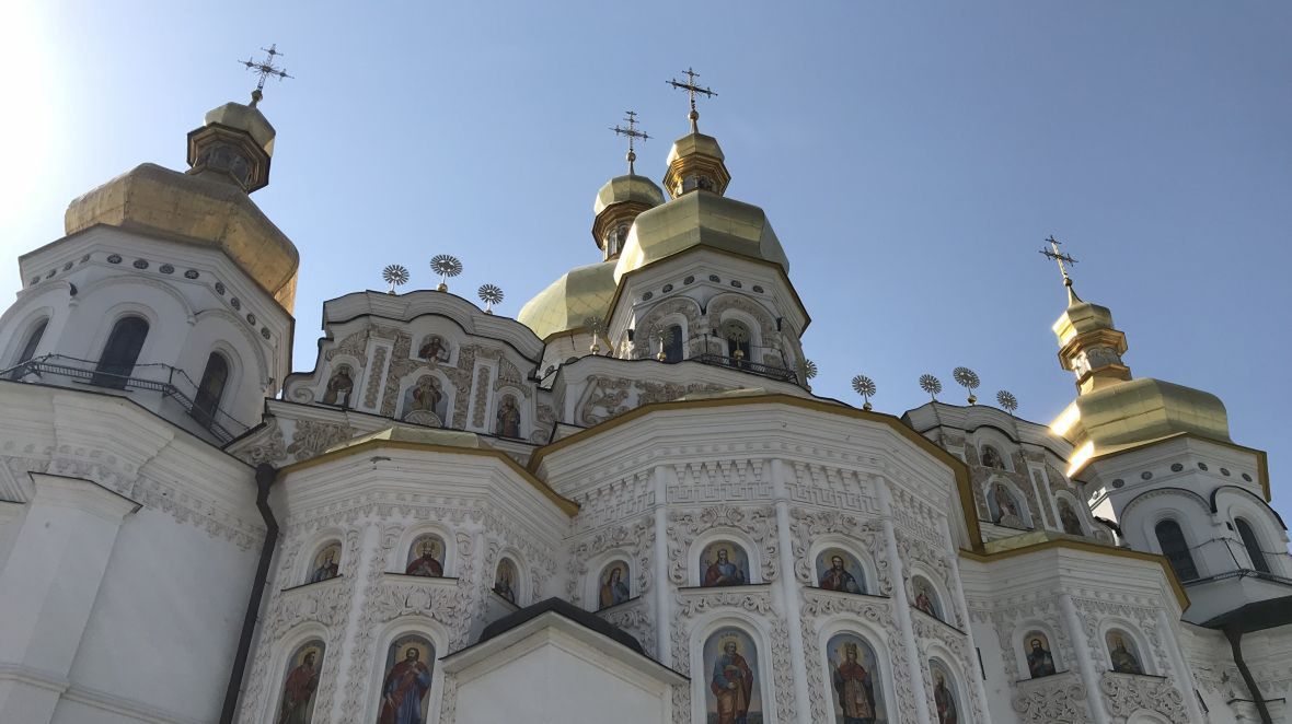 Sobór Zaśnięcia Bogurodzicy w Kijowie przy Ławrze Peczerskiej należący do Ukraińskiej Cerkwi Prawosławnej Patriarchatu Moskiewskiego