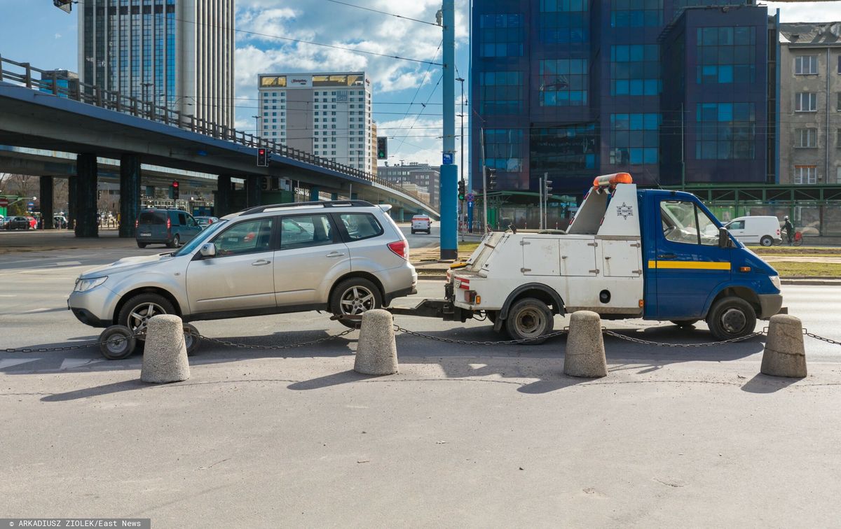 Road workers sold towed cars.  The historic record has been broken