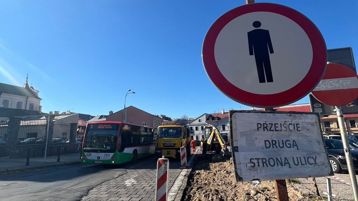 Remont nawierzchni na ul. Bajkowskiego