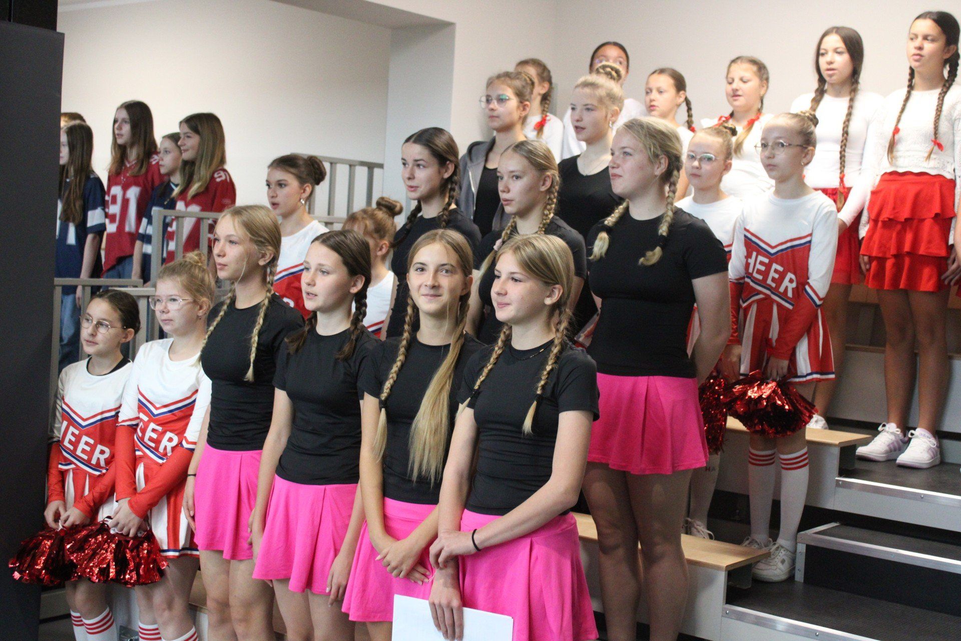 Szkoła Podstawowa w Mieleszynie z nową inwestycją na Dzień Nauczyciela