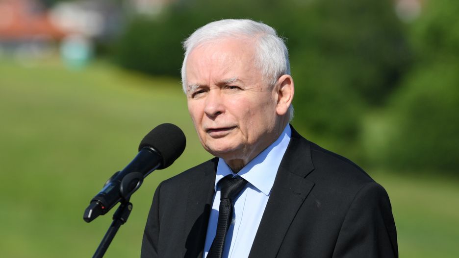 Dzieci z Michałowa wywiezione na granicę. Kaczyński: To jest właśnie humanitarne