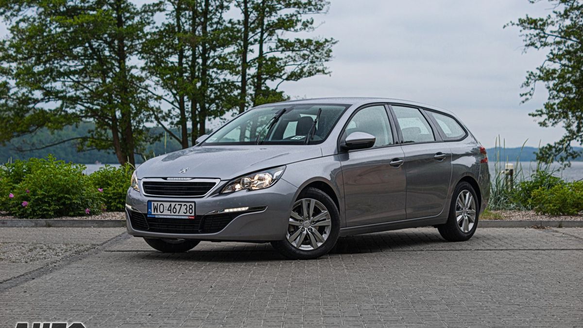 Peugeot 308 SW 1,2 e-THP 130 - pierwsza jazda [galeria] 1