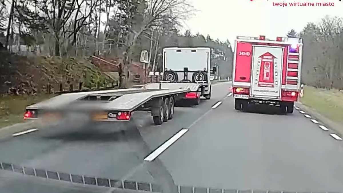 Jadąc lawetą wyprzedził wóz strażacki  włączonymi sygnałami 