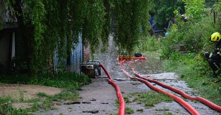 IMGW ostrzega: nawet 130 litrów deszczu na metr kwadratowy. Ulewy nadciągają nad Lubelszczyznę