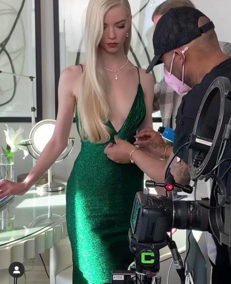 Anya Taylor-Joy tryumfuje na Złotych Globach