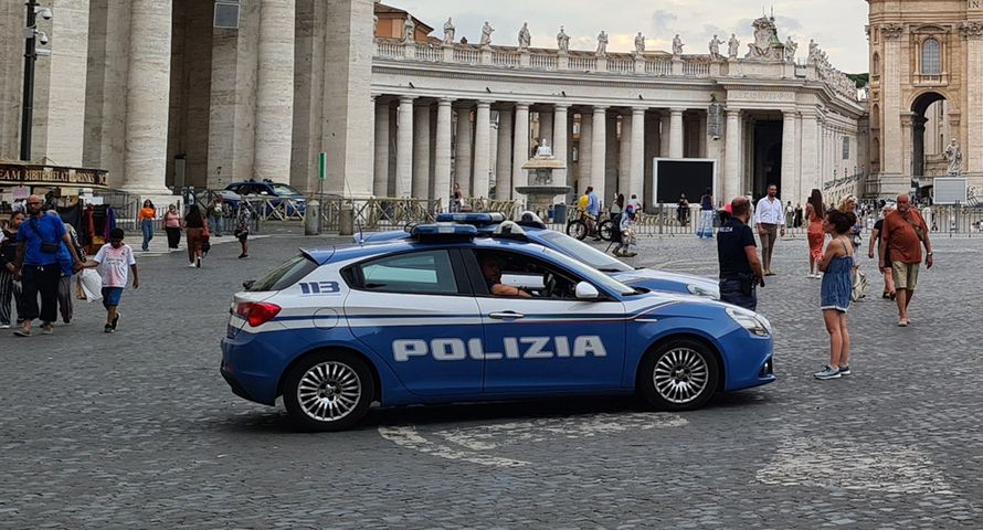 Zlikwidowano piracką platformę IPTV. Miała 900 tys. abonentów w całym kraju