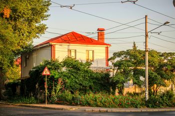 Pieniądze za słup lub rurę na działce. Wyrok TK otwiera drogę rekompensatom