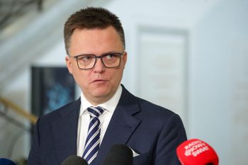 Hołownia nie stawił się na przesłuchanie. "Brak szacunku"
