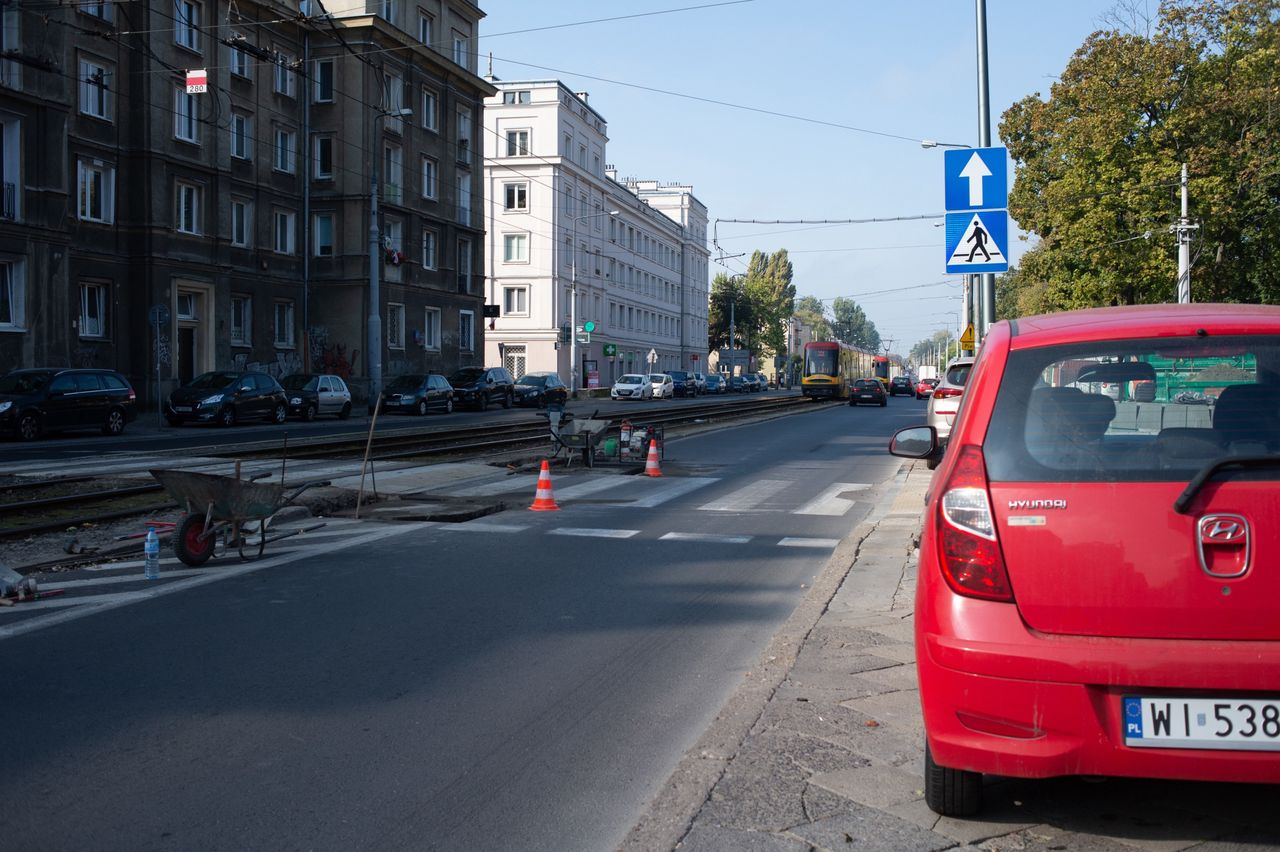 Warszawa. Bezpieczniejsi piesi na Obozowej