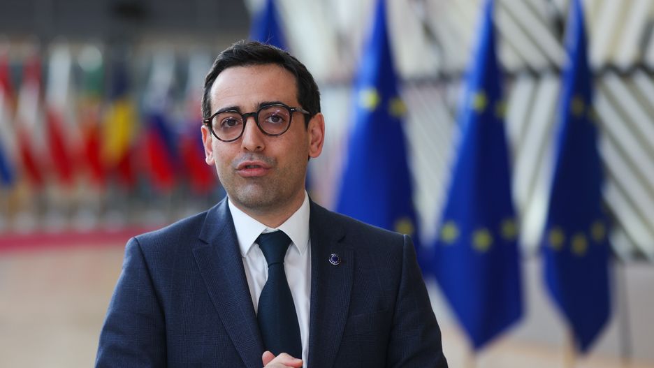 EU Competitiveness Council (internal market and industry) meeting in Brussels
epa11957714 Stephane Sejourne, Executive Vice-President of the European Commission for Prosperity and Industrial Strategy, reacts at the start of the EU Competitiveness Council meeting in Brussels, Belgium, 12 March 2025.  EPA/OLIVIER HOSLET 
Dostawca: PAP/EPA.
OLIVIER HOSLET
people, meeting, politics