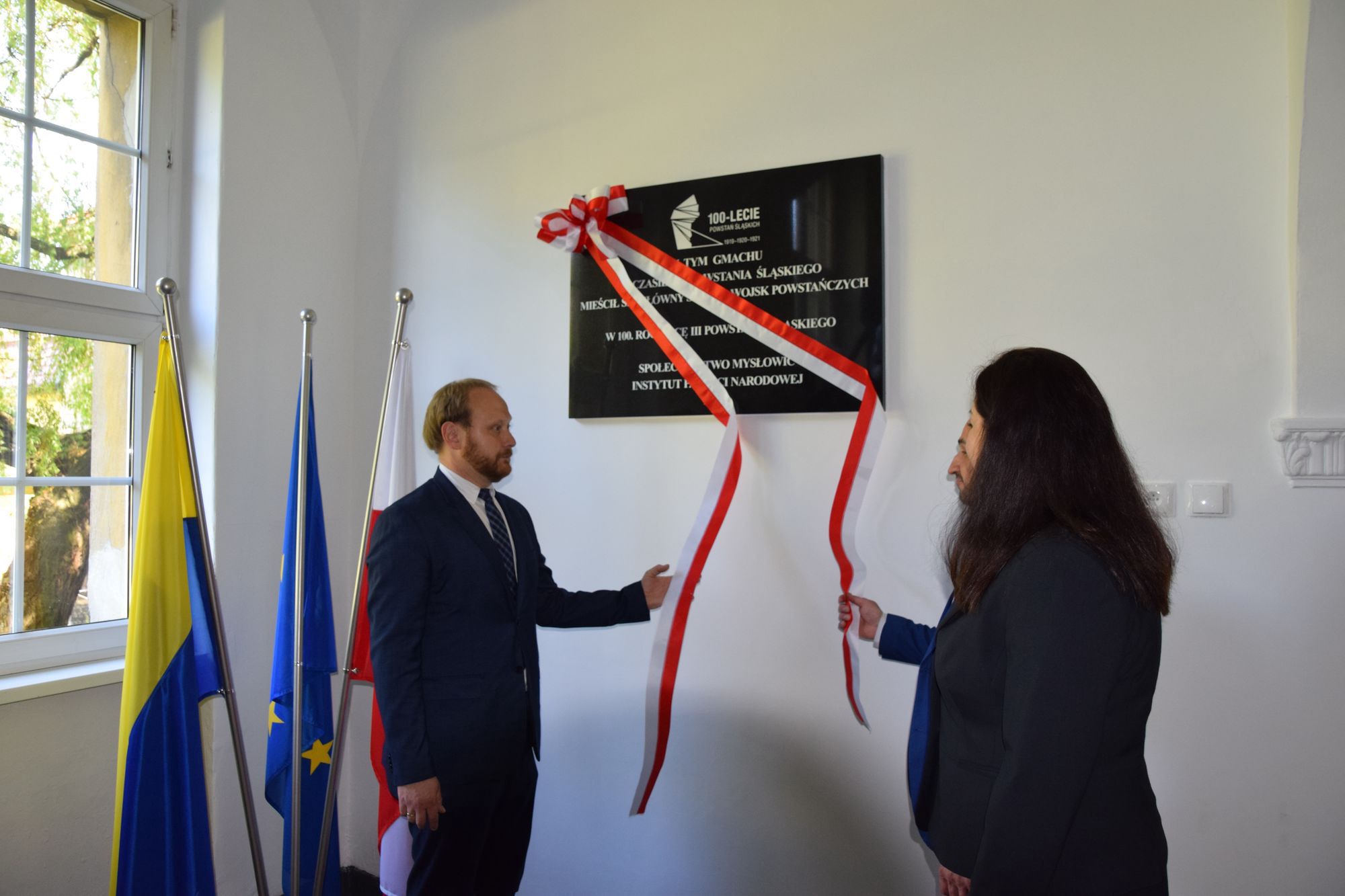 Mysłowice. W budynku I LO odsłonięto tablicę pamiątkową. 