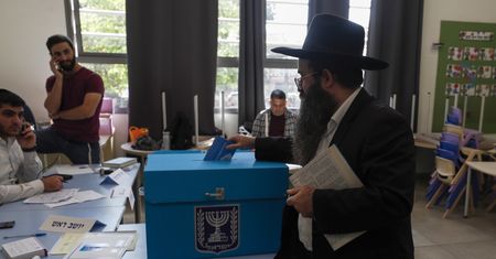 Piąte wybory od 2019 roku w Izraelu mogą znów skończyć się patem