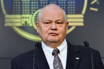 "Na czele banku można by postawić krowę". Posłanka Lewicy drwi z Adama Glapińskiego