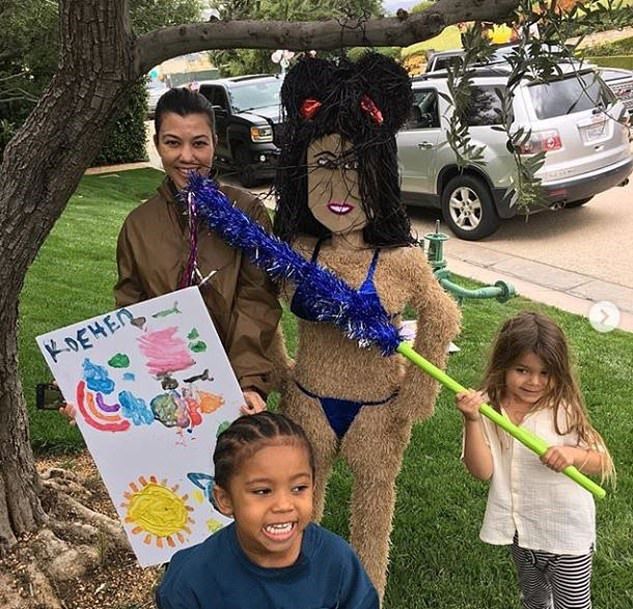 Urodziny Kourtney Kardashian